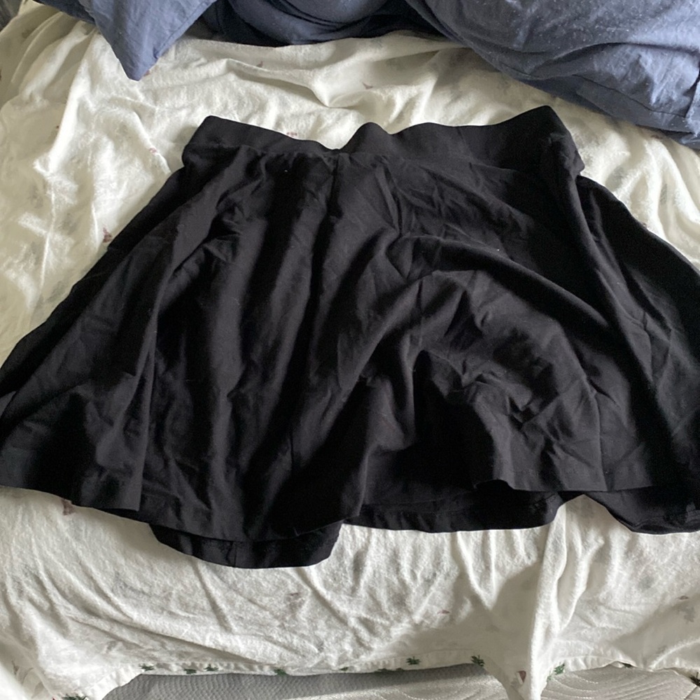 H&M skater skirt